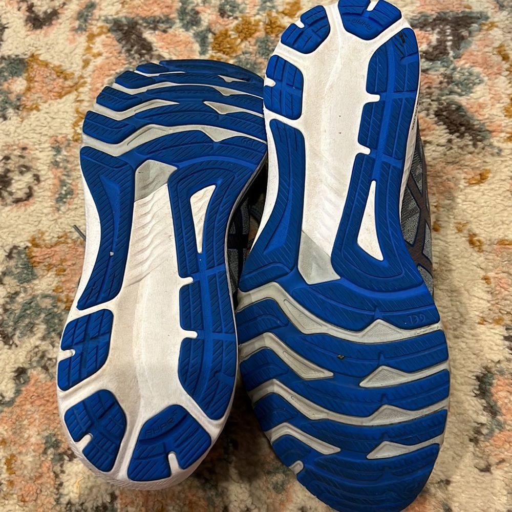 Asics - Picture 5 of 6
